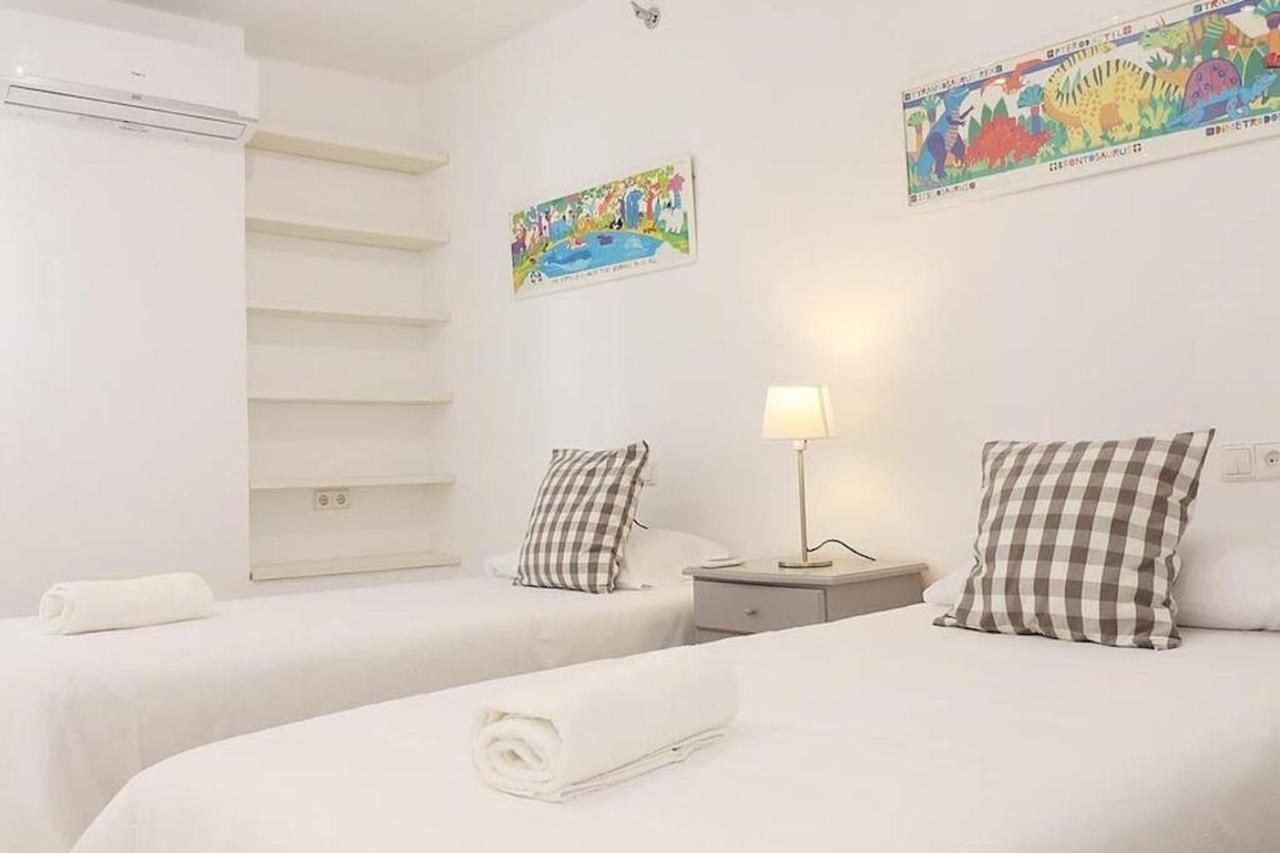 Amazing 3Bedroom Flat With Seafront Views & Pool By Sharingco Марбеля Екстериор снимка