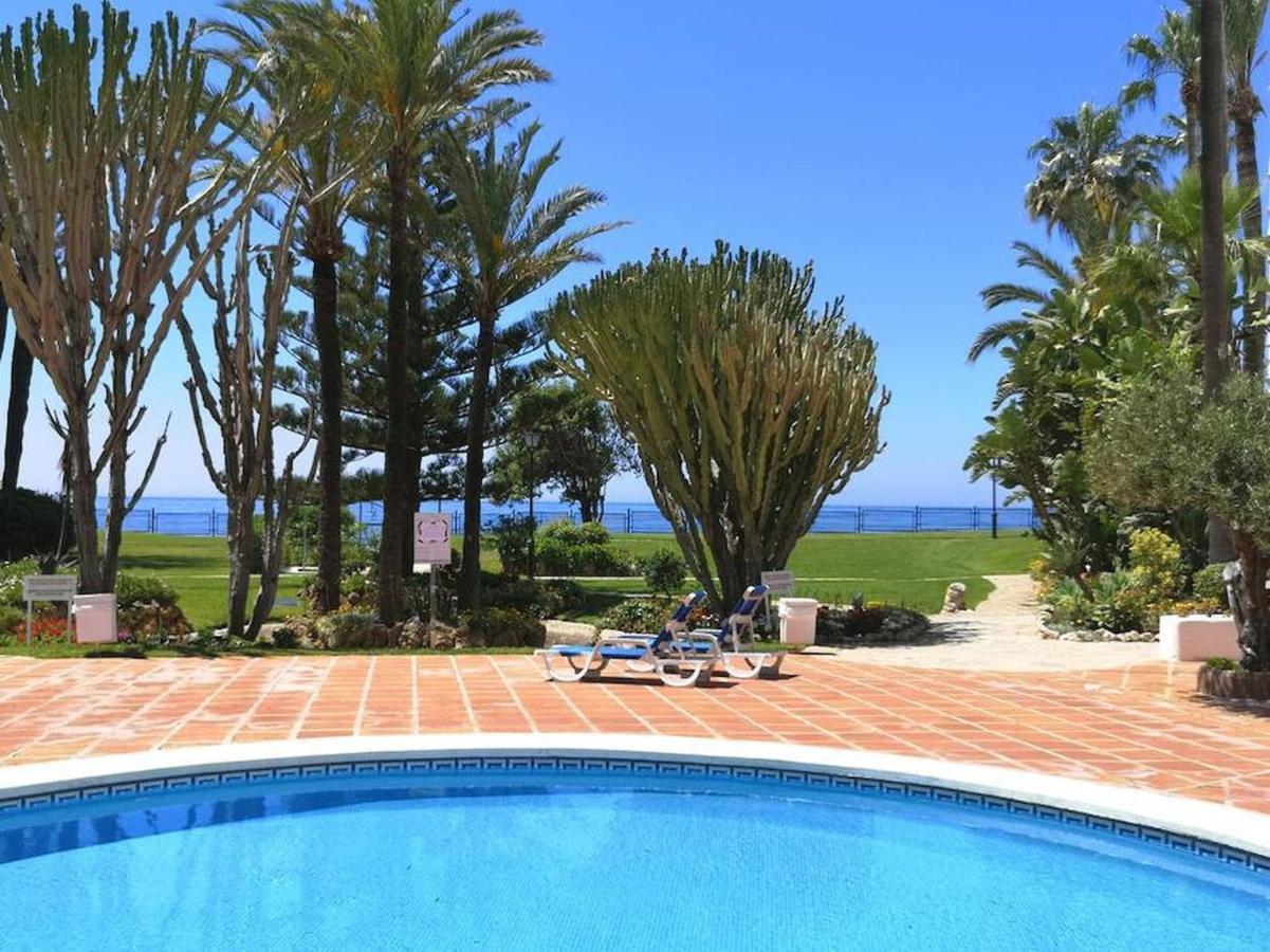 Amazing 3Bedroom Flat With Seafront Views & Pool By Sharingco Марбеля Екстериор снимка