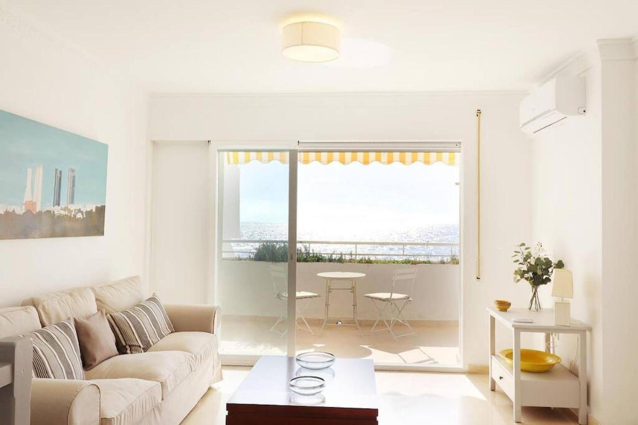 Amazing 3Bedroom Flat With Seafront Views & Pool By Sharingco Марбеля Екстериор снимка
