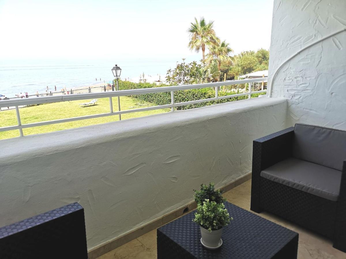 Amazing 3Bedroom Flat With Seafront Views & Pool By Sharingco Марбеля Екстериор снимка